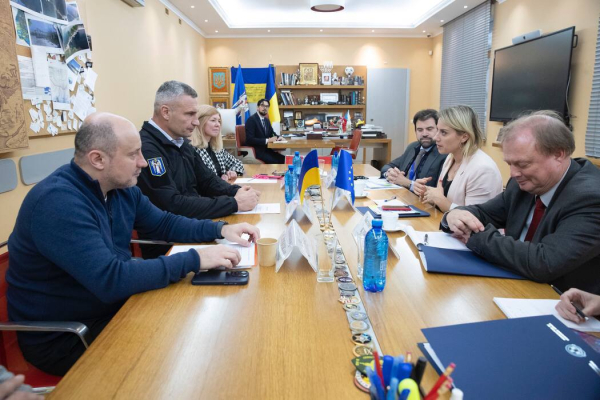 Віталій Кличко зустрівся з делегацією Парламентської асамблеї Ради Європи4