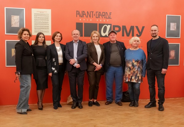 Музей Авангарду на Липській презентував свої перші експозиції – «Авангард. АРМУ. Історія» й «Авангард. Культур-Ліга»6