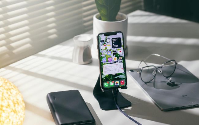 Що не можна заряджати від павербанка і чому: важливе попередження для користувачів