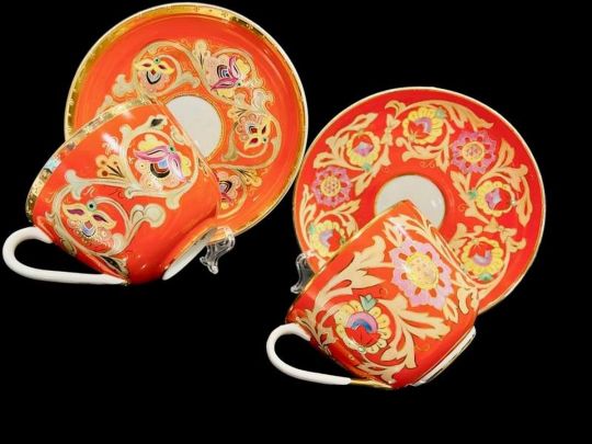 «Вінтажні чайні пари закохують у себе з першого погляду», — колекціонерка Людмила Карпінська-Романюк0