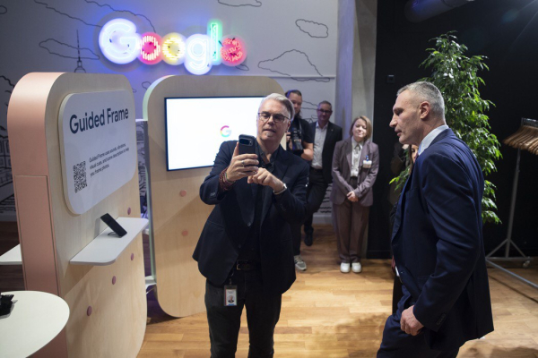 Віталій Кличко в Берліні зустрівся з представниками ЄБРР та компанії Google. Обговорив реалізацію важливих для столиці проєктів10