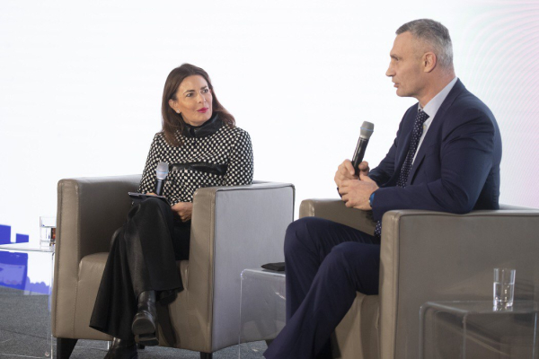 Віталій Кличко в Берліні зустрівся з представниками ЄБРР та компанії Google. Обговорив реалізацію важливих для столиці проєктів13