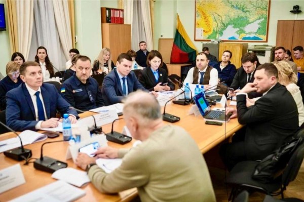 Комітет з питань екологічної політики та природокористування рекомендує Верховній Раді прийняти за основу законопроект щодо вдосконалення законодавства з питань проходження служби цивільного захисту, соціального захисту осіб, залучених до виконання аварійно-рятувальних та інших невідкладних робіт, а також постраждалих внаслідок небезпечних ситуацій2