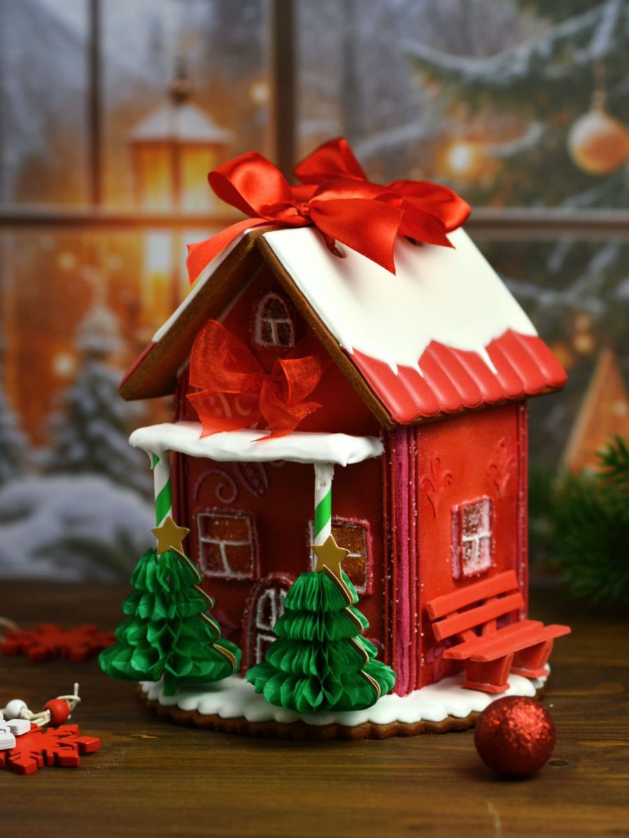 Цей будиночок створений у палітрі кольорів різдвяних свят 2