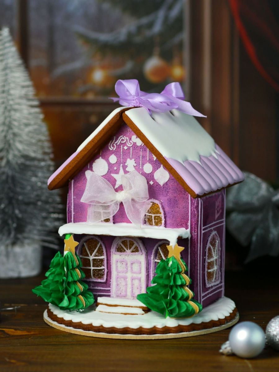 Кожний пряничний будиночок у різдвяно-новорічній колекції Олени Зіберт зачаровує красою5