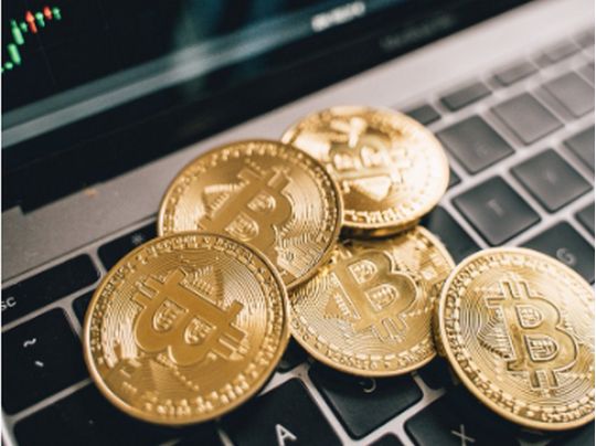 Українці більше не можуть вивести криптовалюту на банківську картку: коли скасують обмеження0