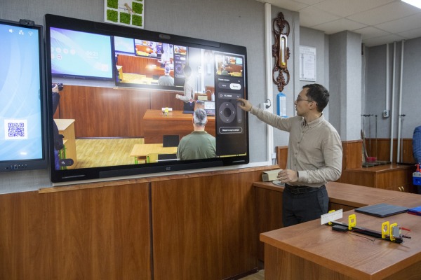 Віталій Кличко: Київ робить усе, щоб під час війни тривав повноцінний освітній процес8