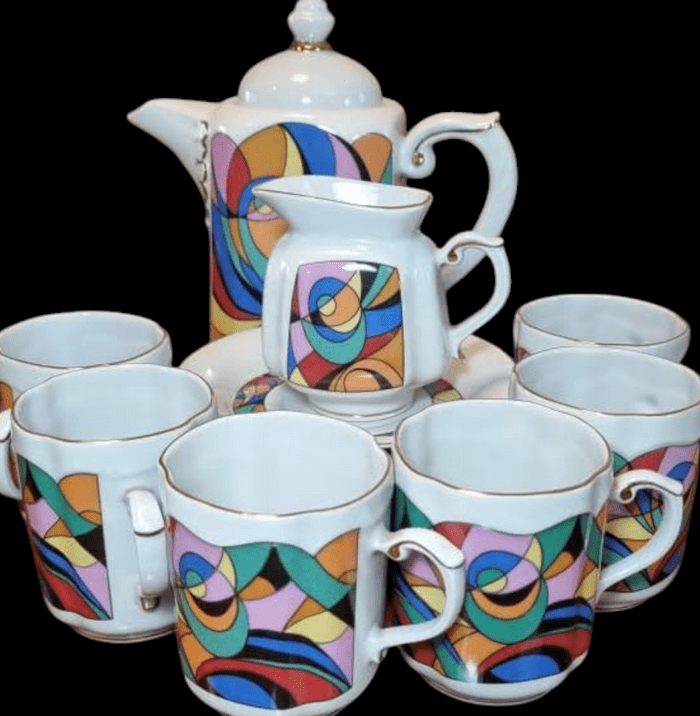 М. Трегубов, В. Юсипів. Чайний сервіз «Абстрактна симфонія». Коростенський фарфоровий завод. 20051