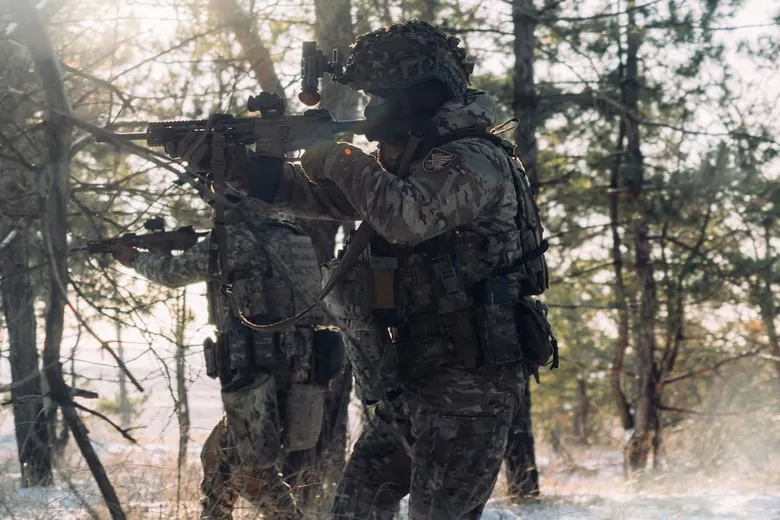 ДШВ: Росіяни посилили тиск на півночі Мирнограда, у центрі – стрілецькі бої ДШВ: Росіяни посилили тиск на півночі Мирнограда, у центрі – стрілецькі бої