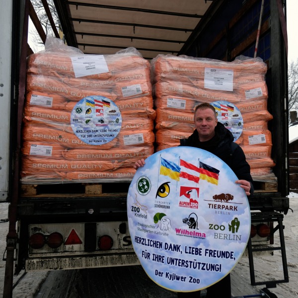 Київський зоопарк отримав 22 тонни кормів для тварин від європейських партнерів0