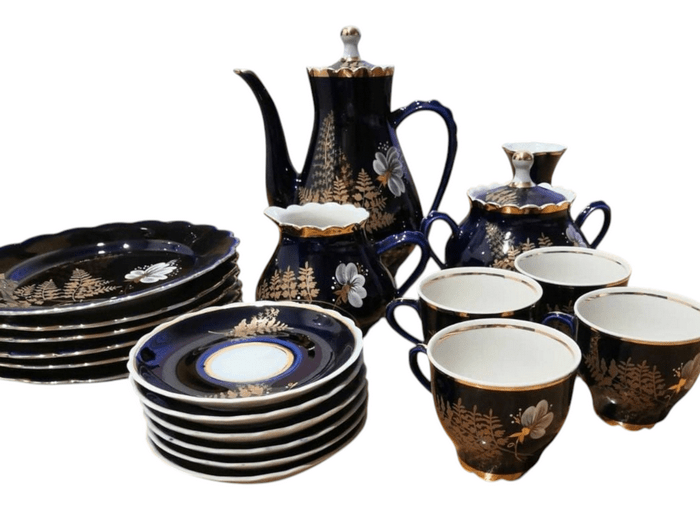 А. Панчук-Медведкова. Сервіз для кави форми «Мрія», декор «Цвіт папороті». Довбиський фарфоровий завод. 1980-ті3