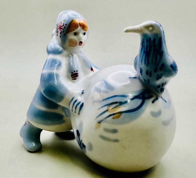 В. Албул, Н. Албул. Скульптурна група «Зимовий дворик», «Шкідник». Полонський завод художньої кераміки. 1987 рік3