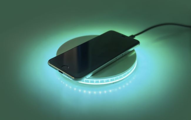 Топ-10 бездротових зарядок для смартфона: що обрати