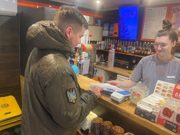 У столиці триває прибирання доріг та прибудинкових територій: залучено 247 одиниць спецтехніки КК «Київавтодор» і понад 2800 працівників керуючих компаній4