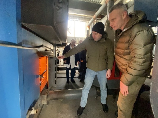 Віталій Кличко перевірив, як працює резервне живлення в медзакладах столиці5
