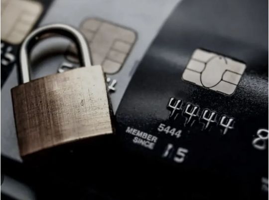 Заблокують усі банківські рахунки: влада готує жорсткі засоби впливу на ухилянтів та СЗЧ0