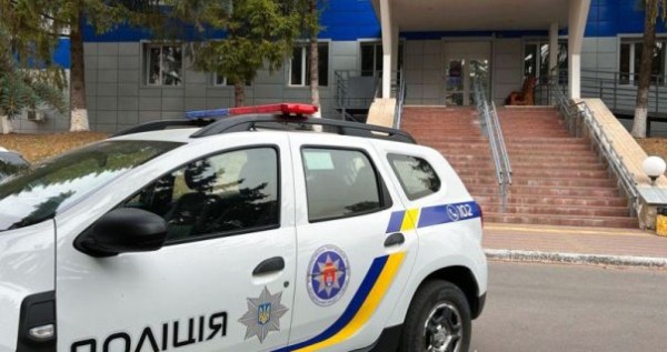 У Києві працівники мийки вкрали в жінки всі гроші, які вона спустила в укриття0