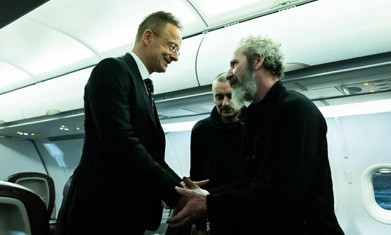 Путін "звільнив" із полону двох угорців. В МЗС це назвали цинізмом та політичним піаром Путін "звільнив" із полону двох угорців. В МЗС це назвали цинізмом та політичним піаром