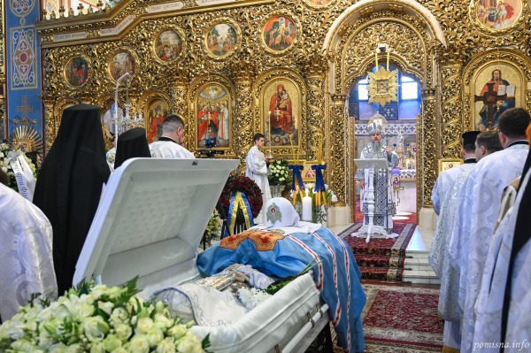 У Михайлівському соборі прощаються із Патріархом Філаретом3