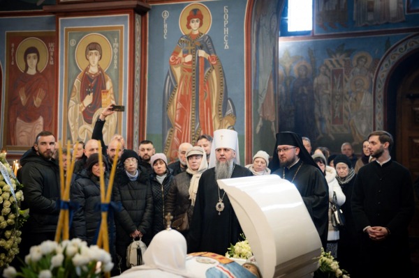 У Михайлівському соборі прощаються із Патріархом Філаретом8