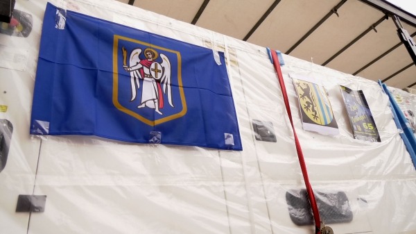 Віталій Кличко: Київ від початку року отримав від міст-побратимів Лейпцига та Гамбурга 72 генератори різної потужності2