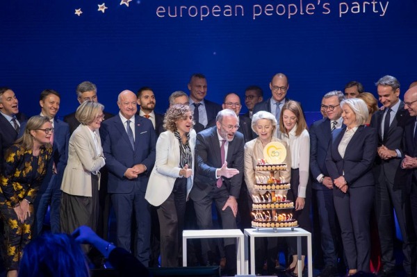 Віталій Кличко: Європейські політики на 50-річчі ЄНП говорили про майбутнє Європи, яке неможливе без України4