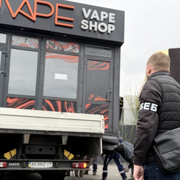 У Києві посилюють роботу з демонтажу незаконних тимчасових споруд2