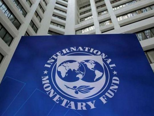 МВФ хоче введення податку для українців: місія приїде в Україну 27 травня0