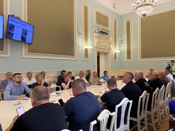 У Києві підбили підсумки весняного двомісячника з благоустрою: провели понад 2,6 тисяч толок і прибрали більше ніж 700 локацій зі сміттям2