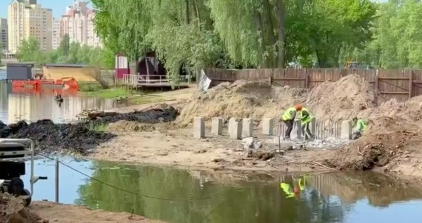 Віталій Кличко: Невдовзі відкриємо новий міст у парку на вулиці Прирічній на Оболоні0